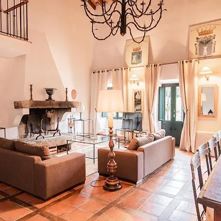 Le Chai Du Castellu Di Baricci, Belle Pour 15 Personnes Au Coeur D'un Vignoble Avec Piscine