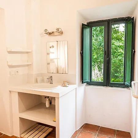 Le Chai, Belle Pour 13 Personnes Au Coeur D'un Vignoble Avec Piscine Villa Sartène