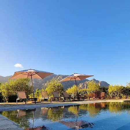 Le Chai, Belle Pour 13 Personnes Au Coeur D'un Vignoble Avec Piscine Villa *